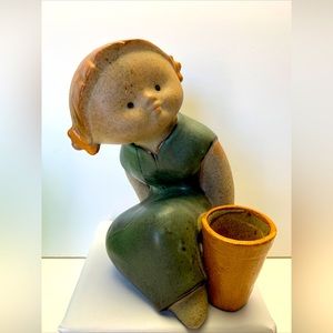 UCTCI Japan Speckled Glazed Stoneware Freckles Girl Woman Statue Figure RARE